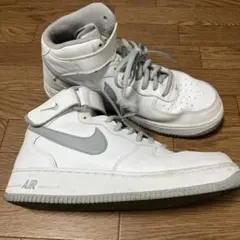 NIKEエアーフォース　グレー色