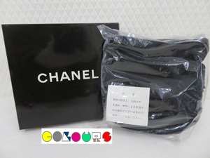 〔COLOURS〕 未使用・長期保管品■ミニ巾着型ポーチ■ベロア■ブラック■ＣＨＡＮＥＬ　ＢＥＡＵＴＥ