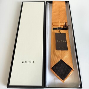 グッチ（GUCCI）オレンジ色ネクタイ新品　未使用　タグ付き　箱付き