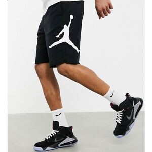 新品ナイキNIKEジョーダン スウェットハーフパンツ JORDAN 【メンズMブラック】ユニセックス◎ ジャンプマン　トレーニング　ランニング