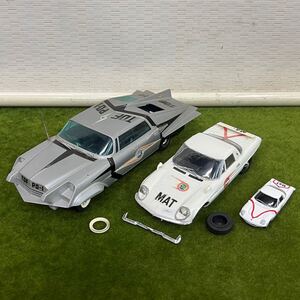 ★☆現状渡し 組立品/プラモデル 円谷プロ ウルトラマン ポインター/マットビハイクル/マットビハイクル ミニカー