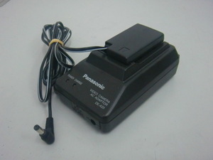 ☆Panasonic VIDEO CAMERA AC ADAPTOR/バッテリーチャージャー DE-A20A！(MID-2490)「60サイズ」☆