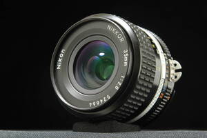 外観美品 Nikon Ai Nikkor 35mm f2.8s 光学系良好