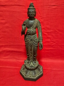 ④仏教美術。仏像。木製。コレクター放出品。売り切り。　是非画像を観て下さいませ。
