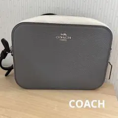 極美品バイカラーcoachカメラバッグ保存袋付き