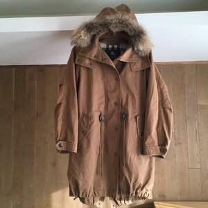 美品 BURBERRY LONDON バーバリーロンドンライナー 付き　ファー　モッズコート４０