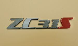 スズキ スイフトスポーツ ZC31S Handmade Emblem オリジナル 手作りエンブレム(グレーメタリック + レッド)