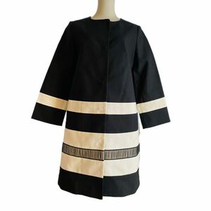 2.3万円universal muse (ユニバーサルミューズ)ブラック×ホワイトノーカラーコート2(S相当)新品タグ付き 薄手/スプリング/七分袖