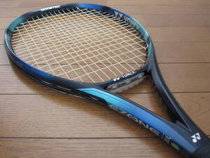 ★２０２２年モデル！★ EZONE １００L (07EZ100L) (285g) スカイブルー (G１) (デモラケ) ★YONEX・ヨネックス★