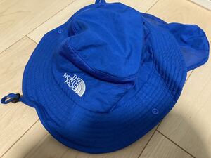 美品NORTH FACE ノースフェイス 帽子 ハット Hat ブルー 青 キッズ NNJ01810KM メッシュ　サンシェード付