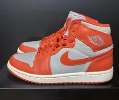 NIKE AIR JORDAN 1 RETRO HIGH ネバタ