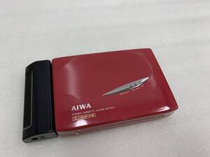 40◇AIWA　HS-PL77　アイワ　ポータブルカセットプレーヤー　レッド　赤　バッテリー　PB-S5　通電のみ確認　写真追加有◇B2