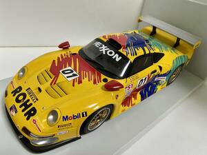UT models★ 1/18 　ＰＯＲＳＣＨＥポルシェ911　 GT1 　1997 年 　ミニカー