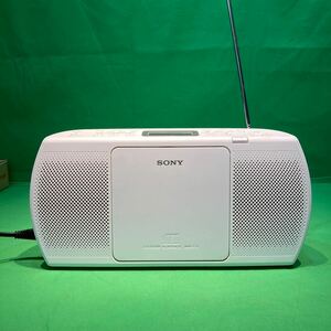 ★中古品/動作確認済★ SONY ソニー CDラジオ ZS-E20CP CDプレーヤー ホワイト持ち運びしやすい取手付き(^^)省スペース設計 FM/AM放送 