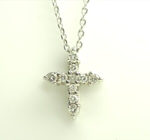 N112 STAR JEWELRY　スタージュエリー　可愛い極上天然ダイヤモンドクロスネックレス　K18WG 十字架　D0.08ct希望者スタージュエリー箱付き