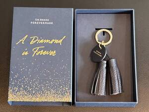 DE BEERS FOREVERMARK デビアス フォーエバーマーク キーホルダー キーリング アクセサリー レザー 革 箱付き