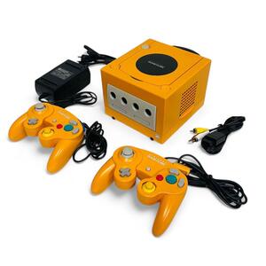 【美品】ゲームキューブ オレンジ 本体 コントローラー2個 付属品