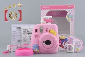 【中古】FUJIFILM 富士フイルム Instax Mini 8＋ サンリオキャラクターズ スペシャルキット 元箱付き