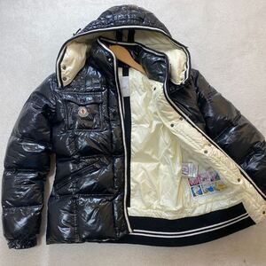 【極美品・最高峰】 MONCLER モンクレール ダウンジャケット ワッペン クインシー シャイニー ブラック 黒 サイズ1 M相当 2way 