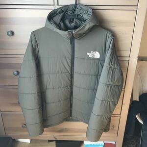 送料込　THE NORTH FACE ダウンジャケット　トランゴパーカ NY81831 Lサイズ　ニュートープ　生地に引きつれあり　洗濯済