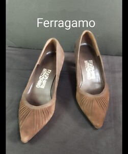 ★美品 サルヴァトーレ フェラガモ Salvatore Ferragamo Florence パンプス クロコダイル ブラウン 正規品 レディース 靴 ローヒール 女性