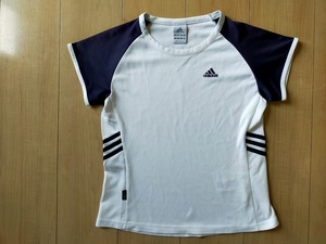 ☆　adidas アディダス　半袖　Tシャツ　M小さめ　USED　☆