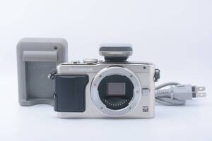 ★シャッター数1400回★ ★実用美品★ オリンパス OLYMPUS PEN E-PL5 ボディ LL2655#B066