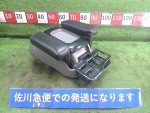 トヨタ ハイエース KDH206V 200系 センターコンソール コンソール ボックス 収納 社外部品付 傷・汚れ少々 現状販売 中古