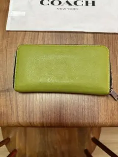 COACH グリーン レザー 長財布