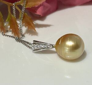 白蝶南洋珍珠　ナチュラルゴールデンパール　ネックレス　新品（N10)