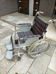 自走式車椅子 車いす 介護 自走型 アルミ製　説明書付き　送料2500円 東京池袋 折りたたみ 軽量