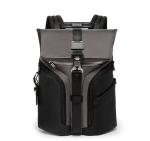 日本未発売　　TUMI トゥミ Alpha Bravo Logistics Flap Lid Backpack　　LAから最新本物をお届け！