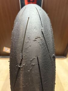 中古MCタイヤ 2022年製造 PIRELLI DIABLO SUPERCORSA V3 SC1 140/70ZR17 ピレリ ディアブロ スーパーコルサ 140 70 17 0922 K5768