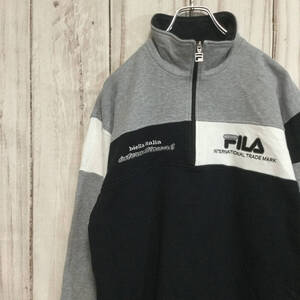 【フィラ ハーフジップ長袖スウェット】 ロゴ刺繍 刺繍 ZIP持ち手チャーム トレーナー M グレー FILA 古着 [240126-028]