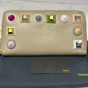 フェンディ　FENDI 財布　長財布　スタッズ　ラウンドファスナー　メンズ　レディース