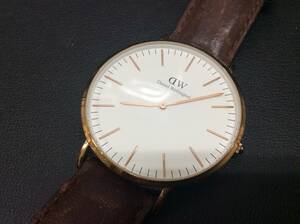 ■9273　Daniel Wellington ダニエルウェリントン B40R14 腕時計 クオーツ 不動 テスター〇