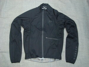 新品OAKLEY(オークリー)メンズSHIELD JACKET BLACKOUT 02E US/EU(L) JAPAN(XL)