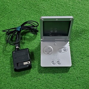 GBA ゲームボーイアドバンスSP 本体 動作確認済み シルバー 希少品 AGS-001 Nintendo 任天堂 充電器あり