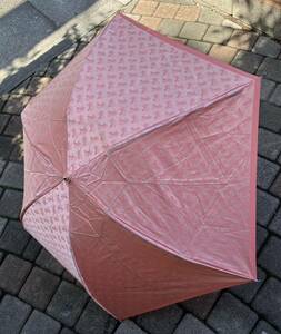 CELINE セリーヌ　コーラルピンクの折りたたみ傘　送料無料