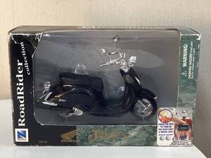 送料無料　 ニューレイ　ホンダジョーカー　スクーター　ミニカー　NewRay Road Rider Collection 1/12 HONDA Joker90 