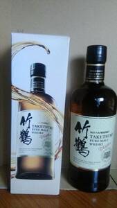 竹鶴ピュアモルト 700ml 43度 1本 カートン(化粧箱 ギフト箱)付 ニッカウヰスキー NIKKA WHISKY キーモルトは余市モルトと宮城峡モルト