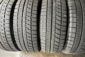 スタッドレス　BRIDGESTONE BLIZZAK VRX ブリヂストン ブリザック 215/55R17 94Q 2017年製　　4本セット