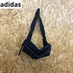 F241125-47 adidas バック