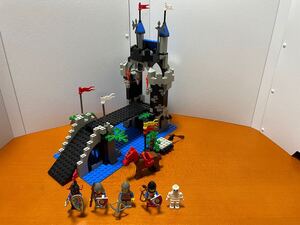 LEGO 6078 ガイコツの塔 中古