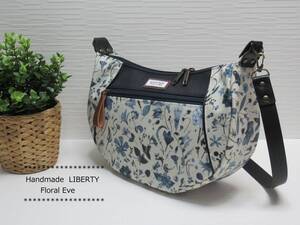 Handmade LIBERTY リバティ ラミネート加工生地 ★ Floral Eve フローラルイブ ★三日月ショルダーバッグ～ ♪