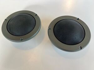 最高級スピーカー　ディナウディオDYNAUDIO MD140/2 ペア(２個セット) ミッドスピーカー 綺麗なんですが　残念傷が2箇所