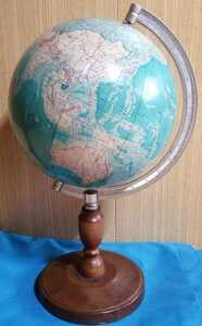 古い地球儀　昭和　アンティーク　レトロ　昔の地球儀　1980年？1990年？世界地図　クツワ　コスモ　日本製　高さ約35〜36センチ　昔の地図