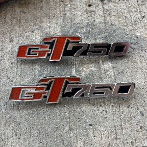 スズキ　GT750 B3 純正　当時物　サイドカバーエンブレム