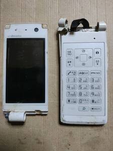 完全ジャンク品　 docomo F-02A　ホワイト