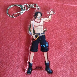 ◆非売品◆エース　アクリルキーホルダー　アクキー　ワンピース　ONE PIECE　東京ワンピースタワー　限定